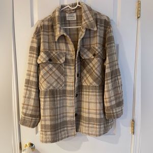 Ashley by 26 International Outwear tan plaid shacket XL